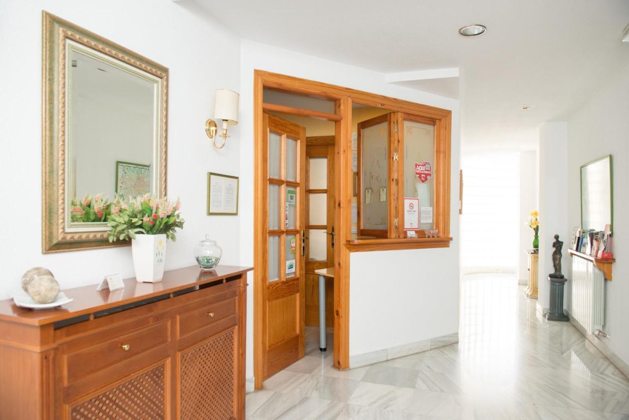 Hostal Camino Real Granada Eksteriør bilde
